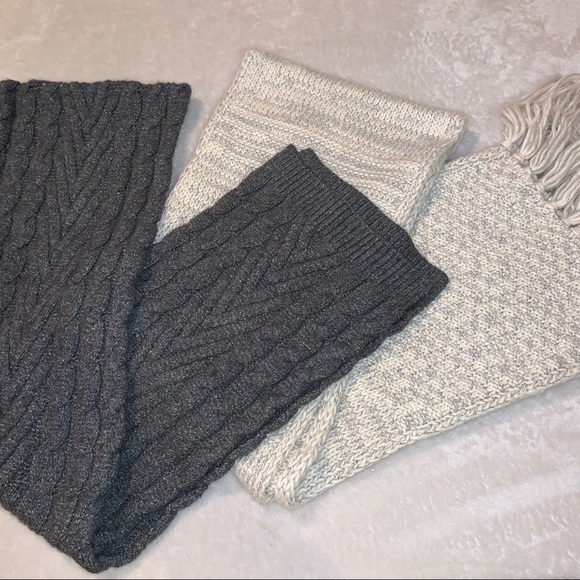 TWO Cream & Gray Scarf - Picture 2 of 8